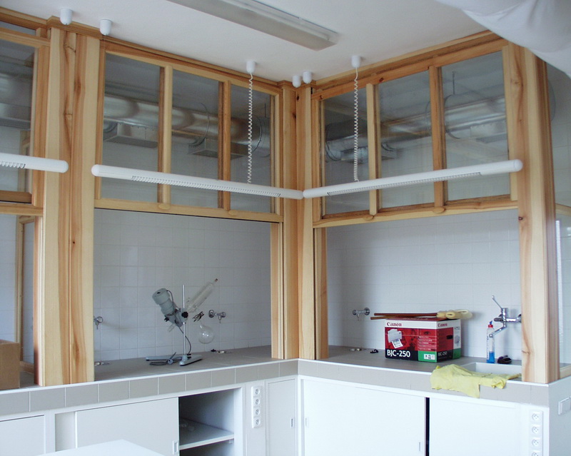 Laboratorní digestoř - realizace 2