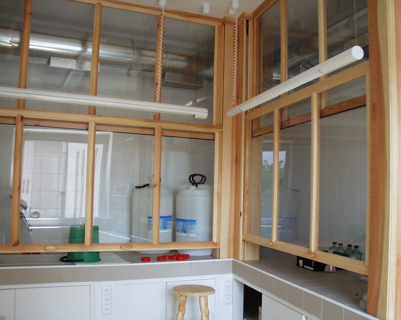 Laboratorní digestoř - realizace 3