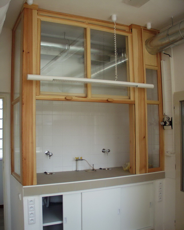 Laboratorní digestoř - realizace 4