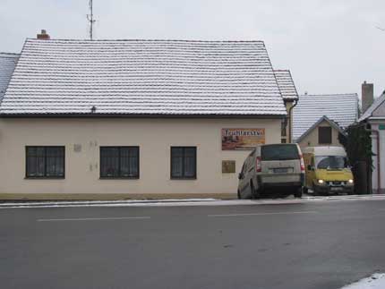 Truhlářská dílna — Truhlářství Jiří Vyhnálek