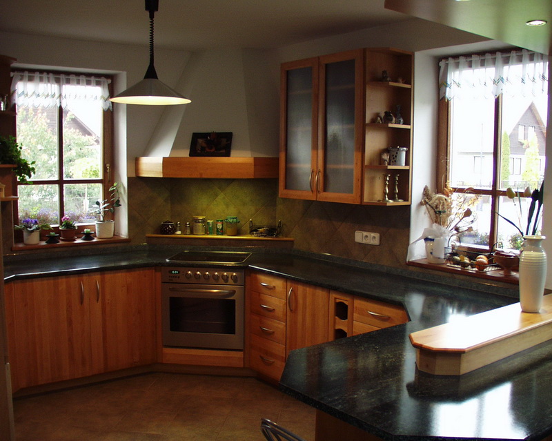 Kuchyňská linka na míru - realizace 10