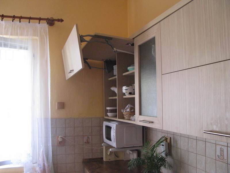 Kuchyňská linka na míru - realizace 13