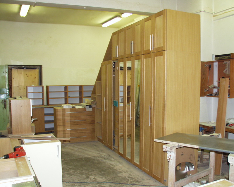 Vestavěná skříň na míru - realizace 6